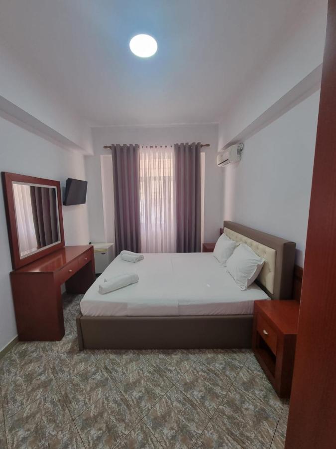 Ideal Apartments & Rooms Sarandë 외부 사진