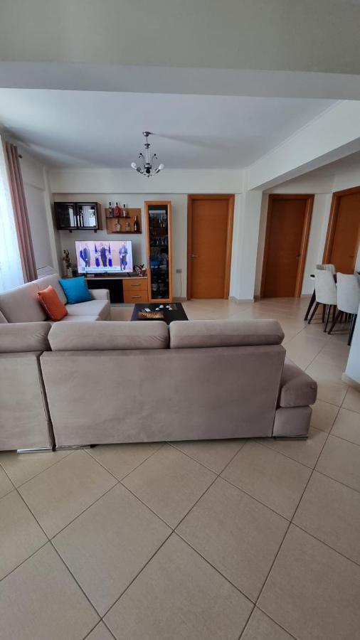 Ideal Apartments & Rooms Sarandë 외부 사진